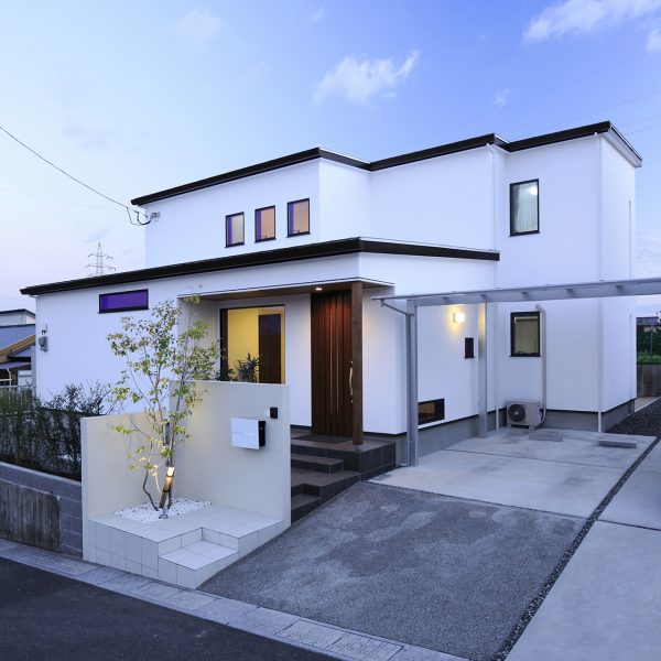 注文住宅の2階建て