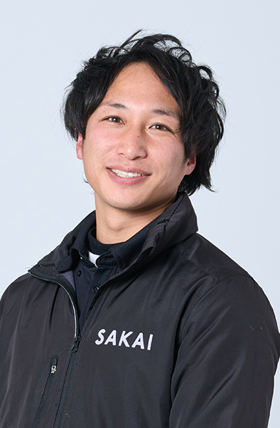 笑顔屋　取締役　射場 駿平