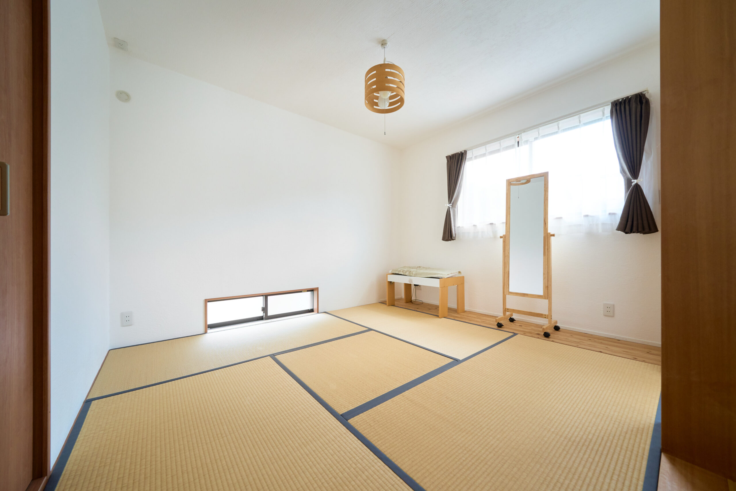 土間から直接お通しできる客間！急な来客にも慌てなくてOKです◎