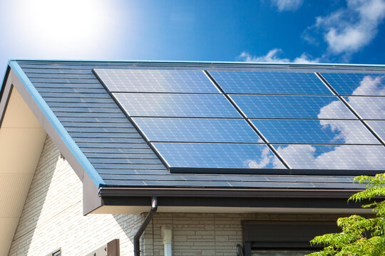太陽光と蓄電池って本当に必要？新築住宅に導入するメリットをお伝えします！