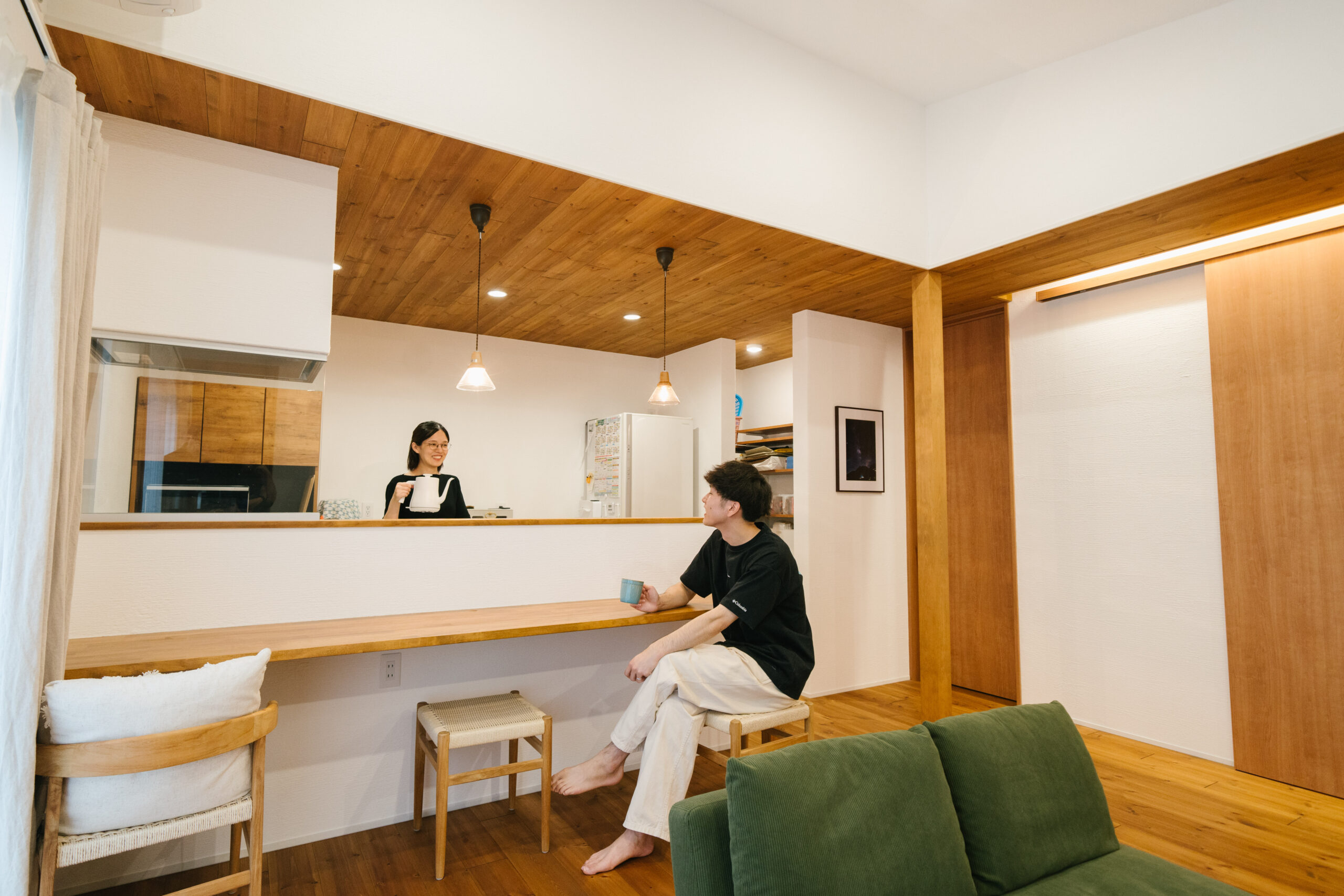 木と漆喰がもたらすシンプルで快適な暮らし